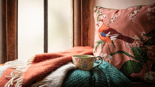 Blankets and pillows from the Autumn range